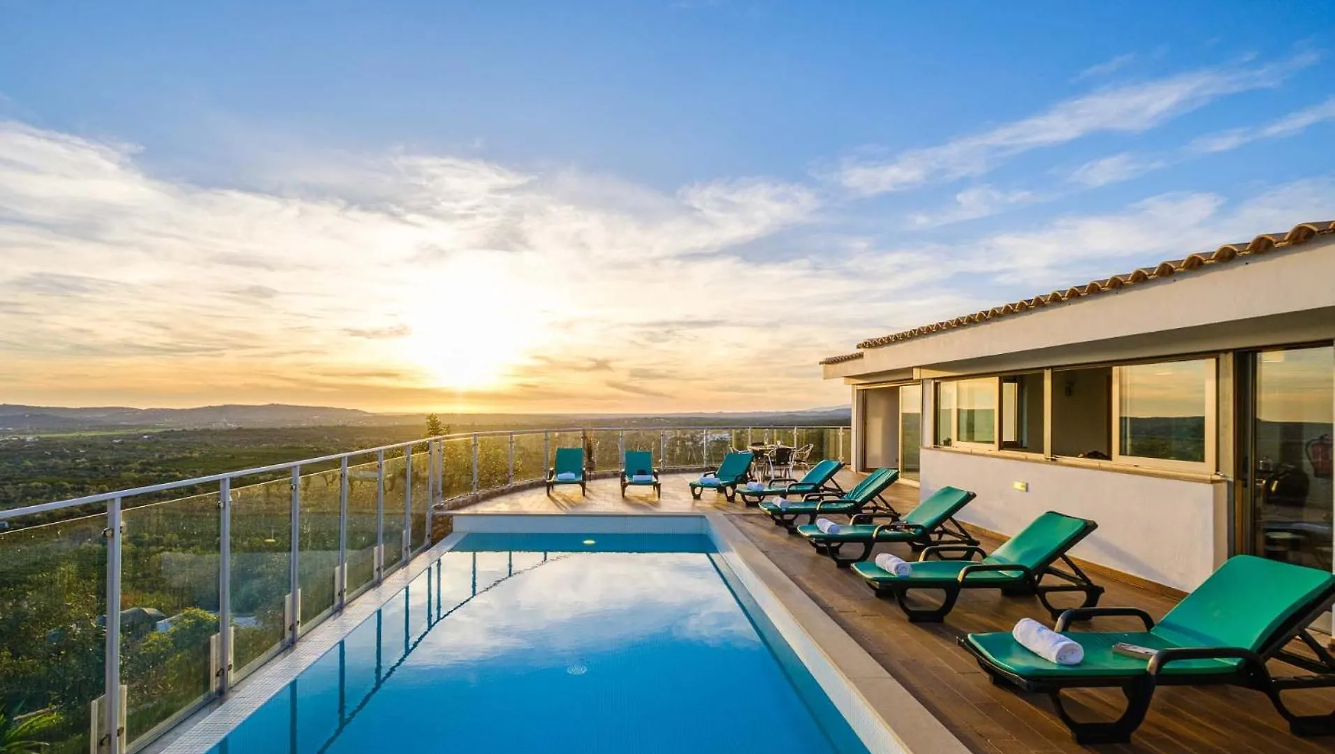 Villa Alte Springs By Algarve Vacation